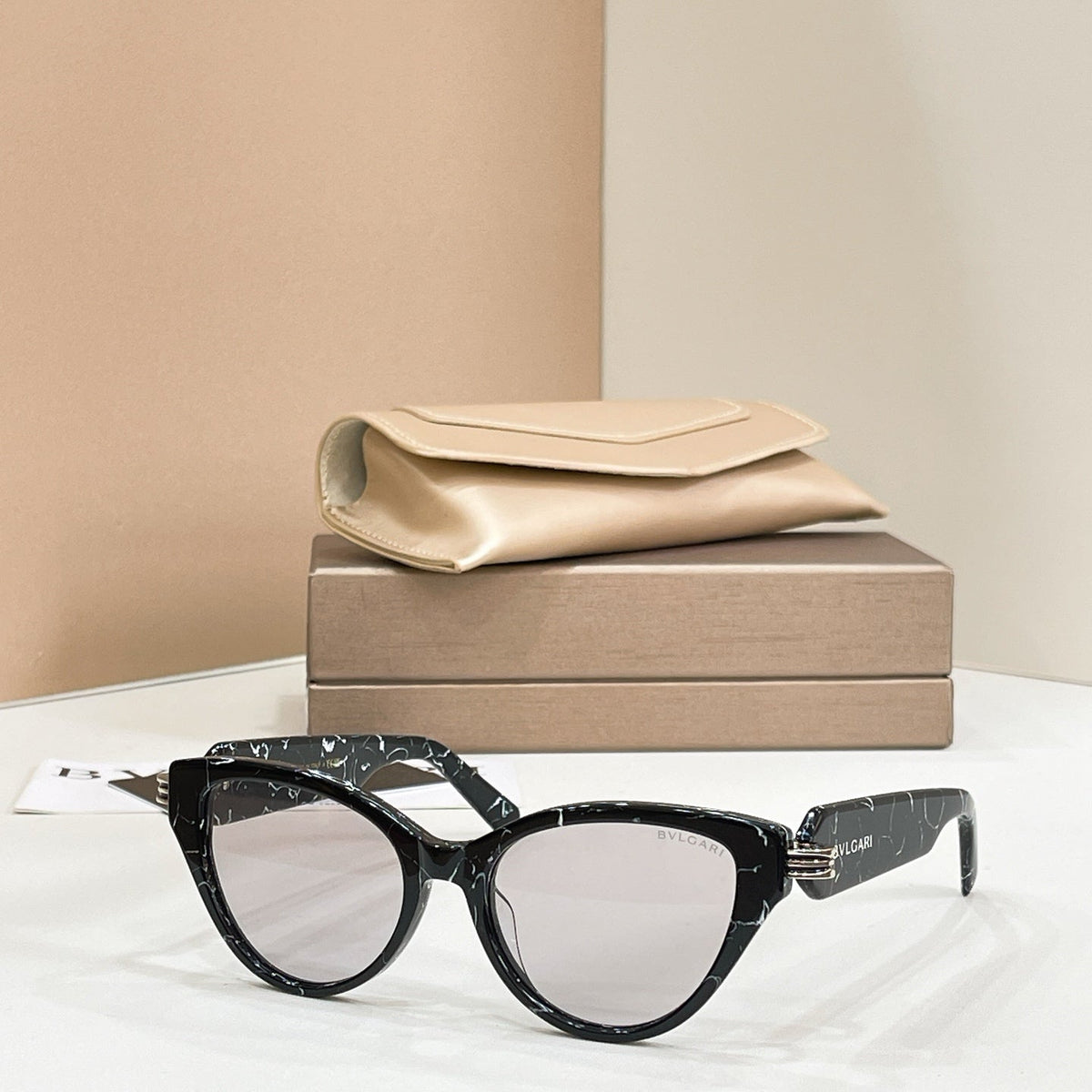 Bvlgari BV 50045I Sunglasses